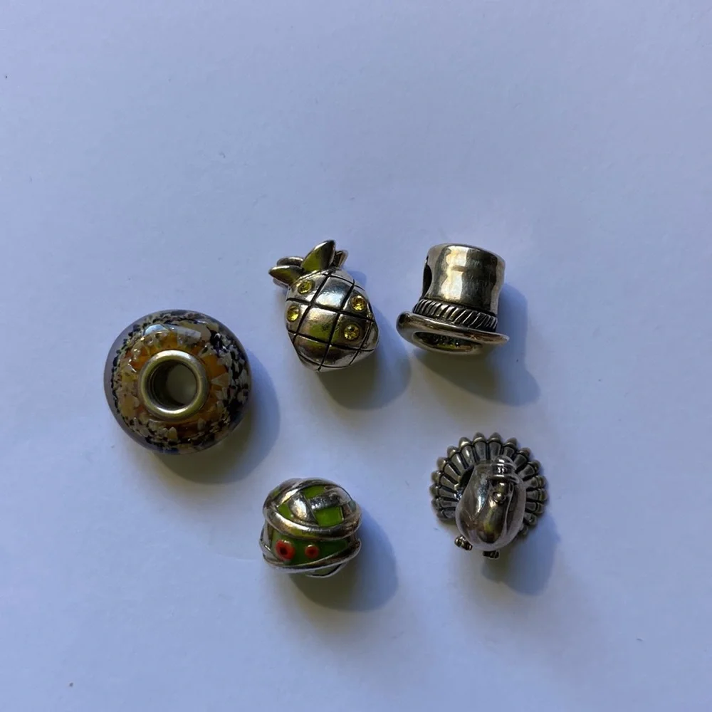 Silver charm bundle - Picture 4 of 4
